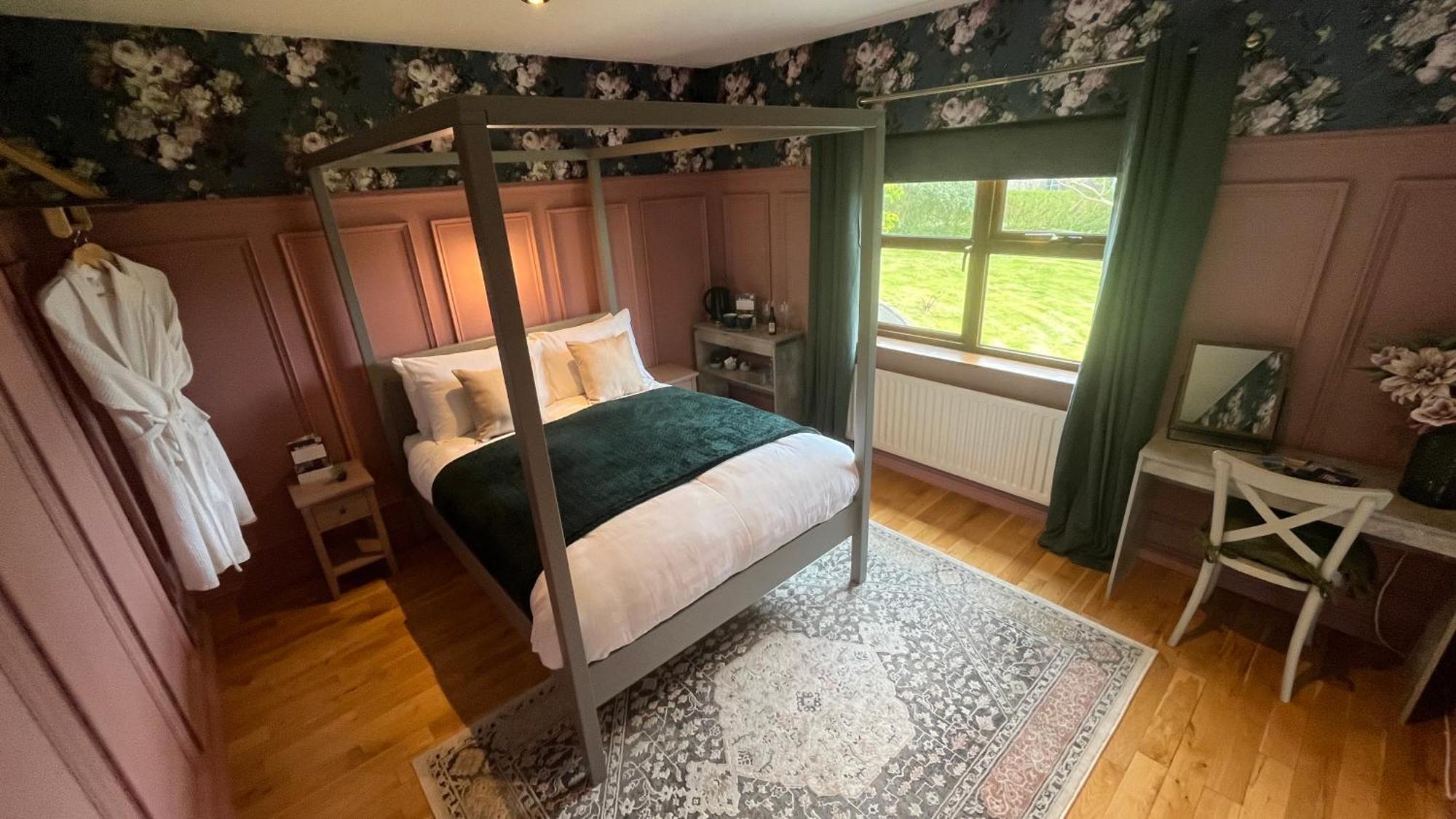 Carnbore House Bnb Bushmills Ngoại thất bức ảnh